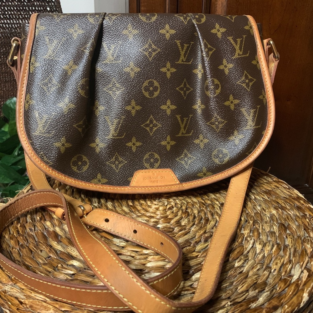 Louis Vuitton Monogram Menilmontant PM Crossbody, messenger style shoulder bag